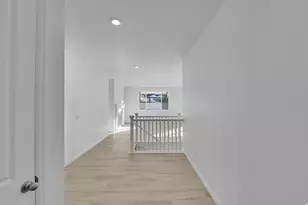 8622 N Haloran Ct, Lake Point, UT 84074 - Photo 9