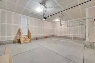 8622 N Haloran Ct, Lake Point, UT 84074 - Photo 39