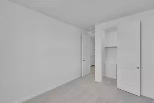 8622 N Haloran Ct, Lake Point, UT 84074 - Photo 17