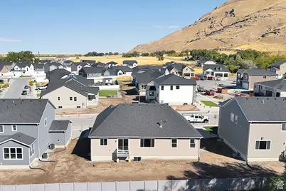 2068 E Dolan Dr #1333, Lake Point, UT 84074 - Photo 33