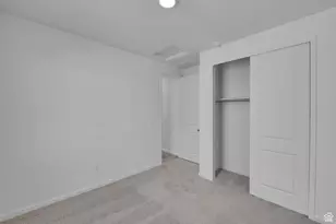 2068 E Dolan Dr, Lake Point, UT 84074 - Photo 25