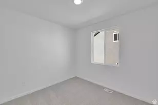 2068 E Dolan Dr, Lake Point, UT 84074 - Photo 23