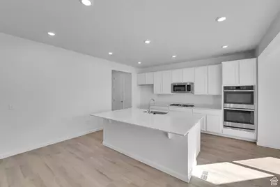 2056 E Dolan Dr N #1334, Lake Point, UT 84074 - Photo 3