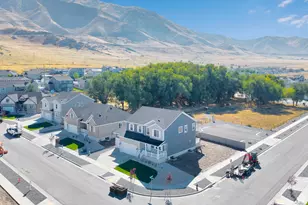 2056 E Dolan Dr N, Lake Point, UT 84074 - Photo 33