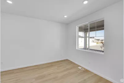 2056 E Dolan Dr N #1334, Lake Point, UT 84074 - Photo 17