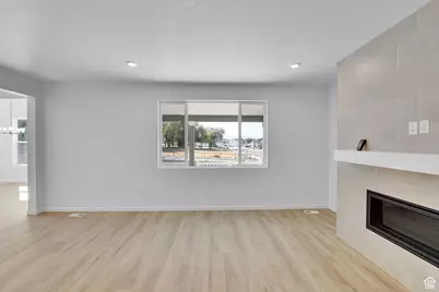 2056 E Dolan Dr N #1334, Lake Point, UT 84074 - Photo 9