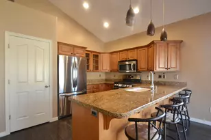 6628 N Malachite Way, Stansbury Park, UT 84074 - Photo 7