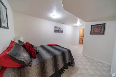 190 E 600 N, Ferron, UT 84523 - Photo 49