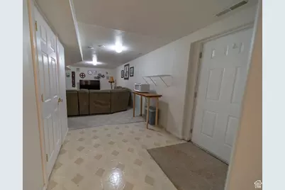 190 E 600 N, Ferron, UT 84523 - Photo 57