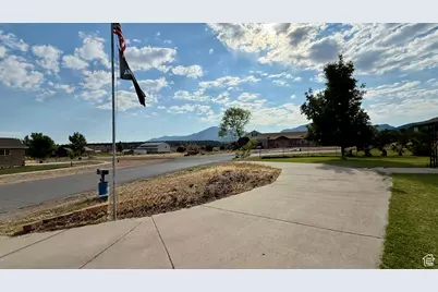 690 E 500 S, Fillmore, UT 84631 - Photo 41