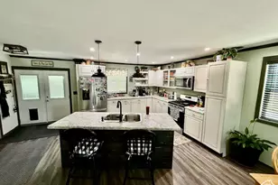 536 N Sundance Cir, Vernal, UT 84078 - Photo 3