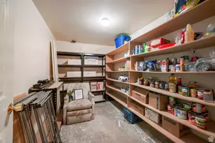 117 E 300 S, Gunnison, UT 84634 - Photo 31