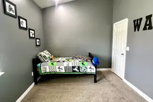 80 N 200 W, Central Valley, UT 84754 - Photo 37