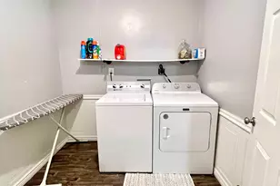 80 N 200 W, Central Valley, UT 84754 - Photo 49