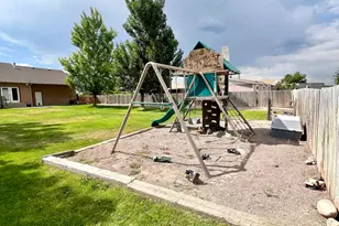 80 N 200 W, Central Valley, UT 84754 - Photo 9