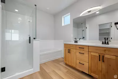 6317 W Cape Ridge Ln, West Valley, UT 84128 - Photo 11