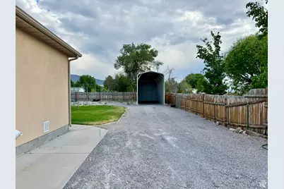 225 W 200 N, Fillmore, UT 84631 - Photo 33