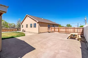225 W 200 N, Fillmore, UT 84631 - Photo 41