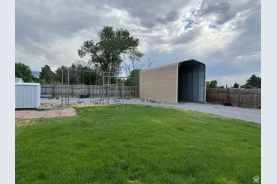 225 W 200 N, Fillmore, UT 84631 - Photo 35