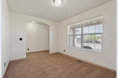 225 W 200 N, Fillmore, UT 84631 - Photo 11