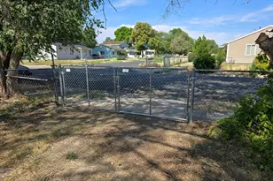 1083 W Fremont Ave, Salt Lake City, UT 84104 - Photo 13