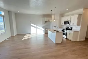 314 E 1480 N, Salem, UT 84653 - Photo 9