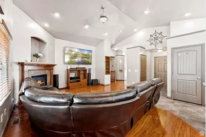 620 W 3600 S, Riverdale, UT 84405 - Photo 9