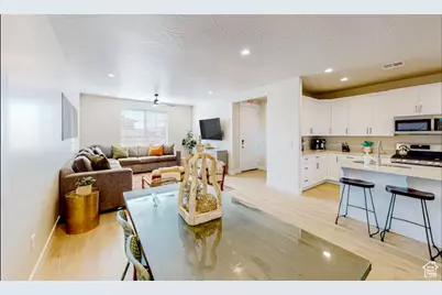 1235 N Mistico Aly, Washington, UT 84780 - Photo 3