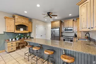 192 E 2200 N, Lehi, UT 84043 - Photo 15