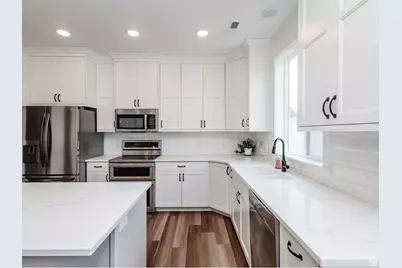 374 W Ropelato Dr S, Nibley, UT 84321 - Photo 3