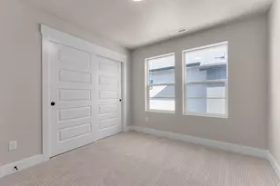 492 W Maidengrass Way, Draper, UT 84020 - Photo 17