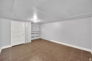 1067 W Signora Dr, Salt Lake City, UT 84116 - Photo 13