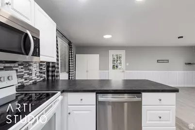 4328 S 2175 W, Roy, UT 84067 - Photo 15