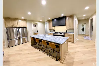 251 N Summit Dr, Beaver, UT 84713 - Photo 9