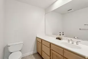 838 E South Temple S, Salt Lake City, UT 84102 - Photo 19