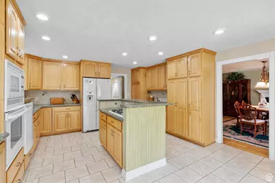 2963 S Grace St E, Salt Lake City, UT 84109 - Photo 7