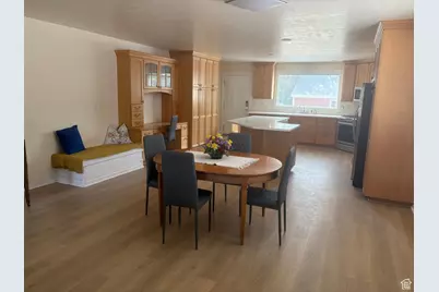 767 W 400 N, Salt Lake City, UT 84116 - Photo 9