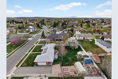 5883 S Jared Way E, South Ogden, UT 84403 - Photo 31