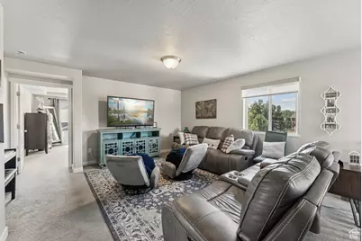 979 N Cold Creek Way, Layton, UT 84041 - Photo 27