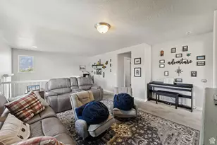 979 N Cold Creek Way, Layton, UT 84041 - Photo 33