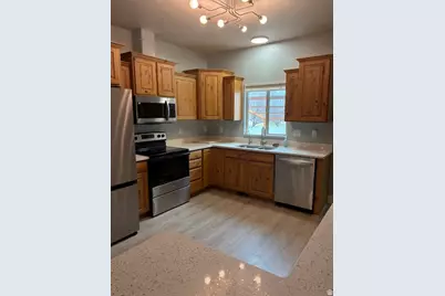 5298 W Icehouse Way, West Jordan, UT 84081 - Photo 5