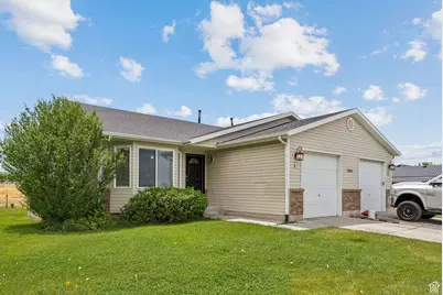 1884 E Shepard Ln, Lake Point, UT 84074 - Photo 25