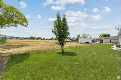 1884 E Shepard Ln, Lake Point, UT 84074 - Photo 29