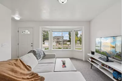 1884 E Shepard Ln, Lake Point, UT 84074 - Photo 9