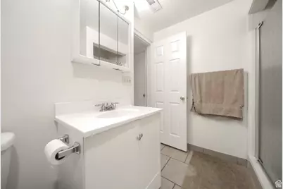 527 Applewood Dr, Bountiful, UT 84010 - Photo 13