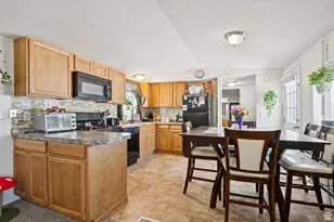 417 N 1200 W, Clearfield, UT 84015 - Photo 7