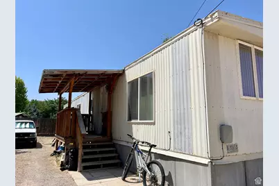 221 E 200 N, Moab, UT 84532 - Photo 23