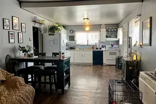 221 E 200 N, Moab, UT 84532 - Photo 15