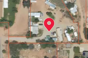 221 E 200 N, Moab, UT 84532 - Photo 3