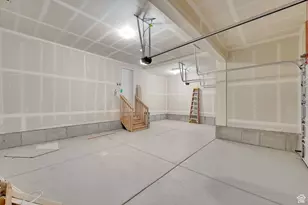 8635 N Halloran Ct, Lake Point, UT 84074 - Photo 41